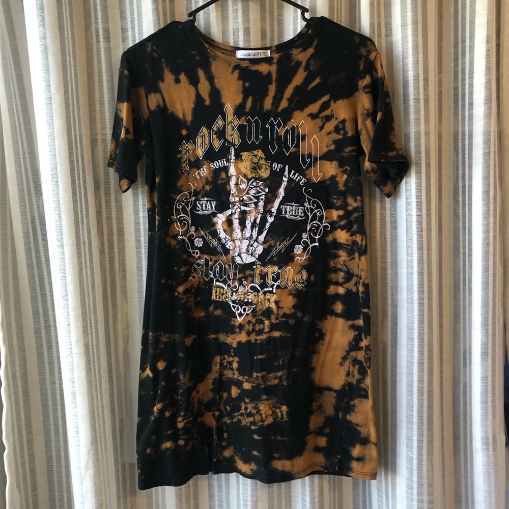Tie-Dye T-shirt dress